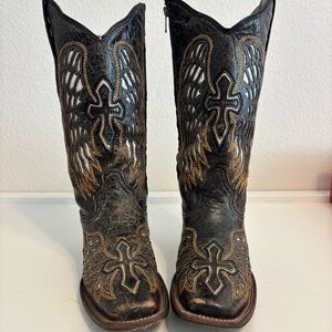 Corral A1986 Men's Square Toe Cross & Wings Western Cowboy Boots Men's size 7m